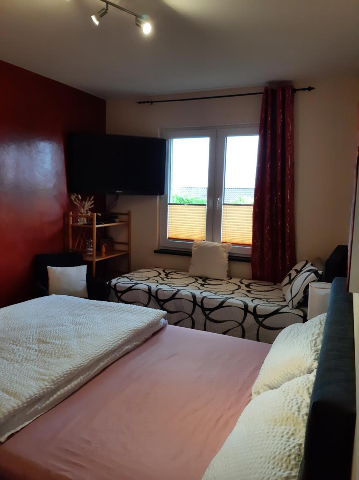 Ueber Den Daechern Von Flensburg Exteriör bild